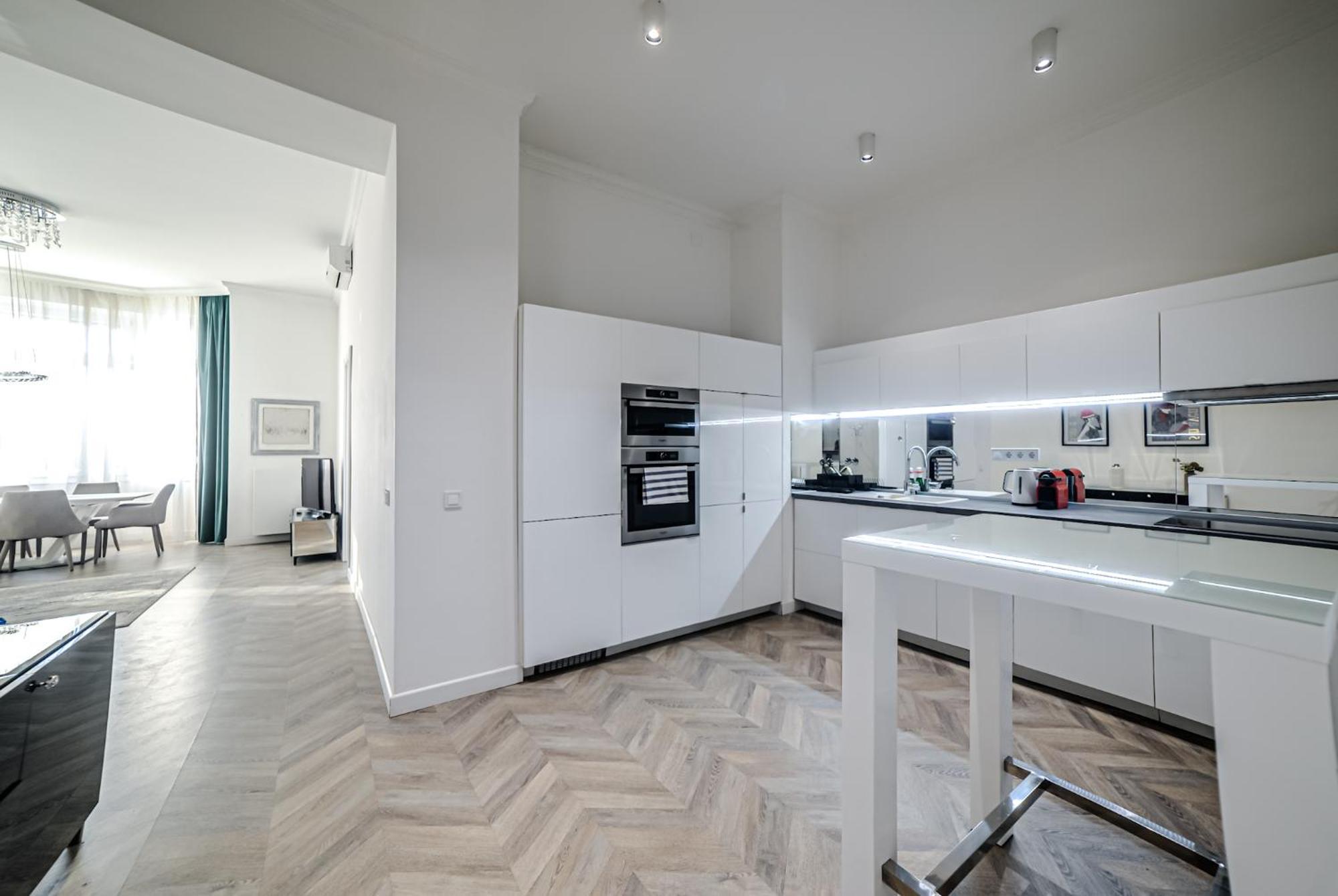 Luxury Downtown Dreams Apartment Budapest Luaran gambar