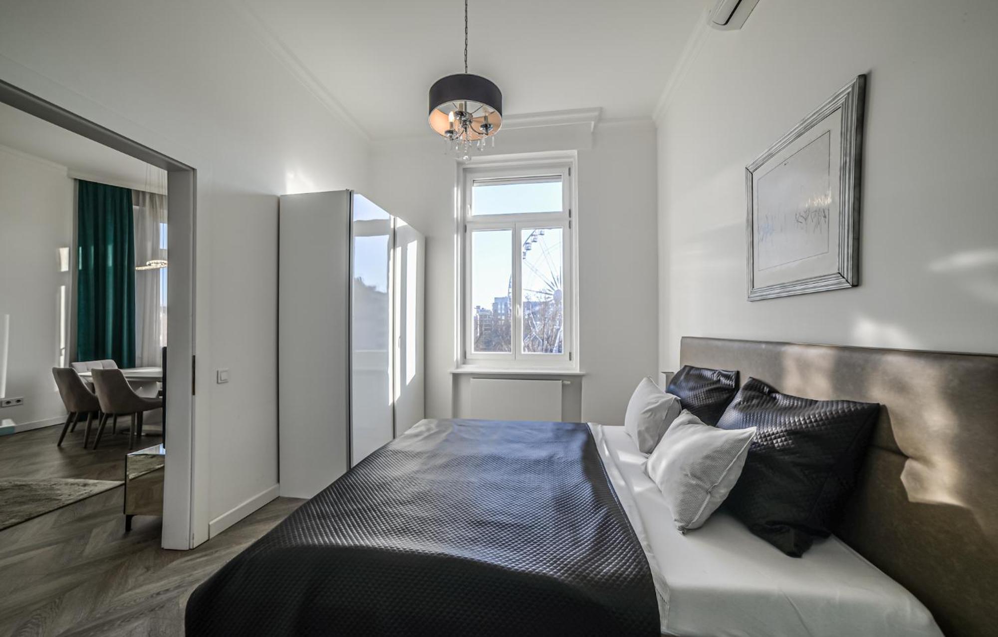 Luxury Downtown Dreams Apartment Budapest Luaran gambar